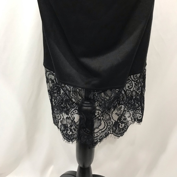 ASOS maternity fitted black dress - Picture 4 of 8